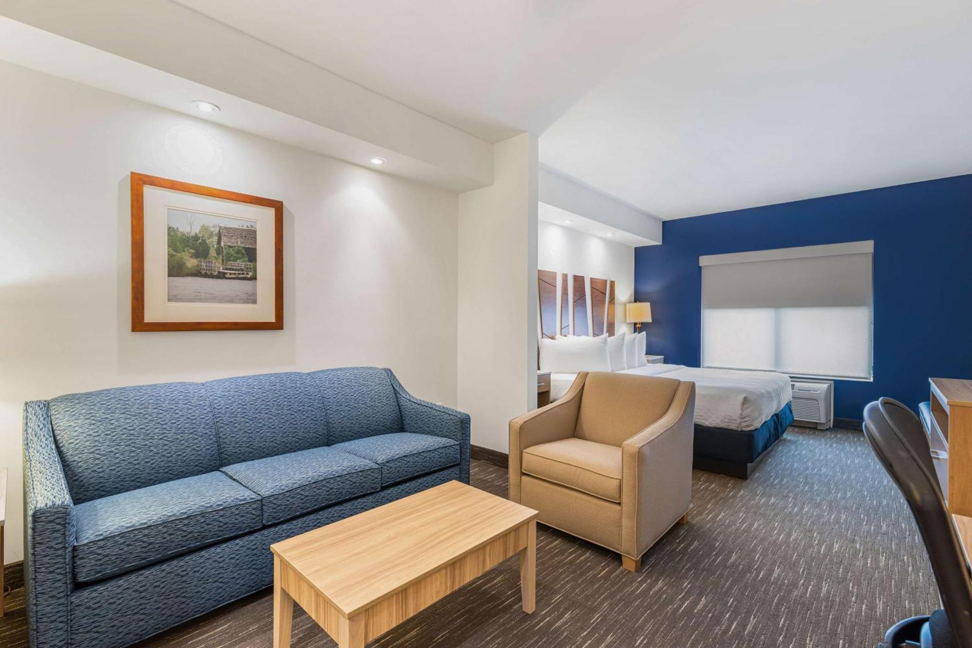 Best Western Plus Westgate Inn And Suites Leland Kültér fotó